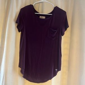 Hollister deep purplish-red T-shirt